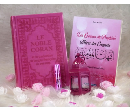 Pack Cadeau Luxe Couleur rose (Coran Bilingue - Les épouses du Prophète - Parfum - Lanterne)