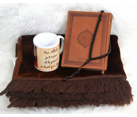 Coffret Cadeau Islam (pour homme) : Le Saint Coran (version Hafs en arabe) + Chapelet + Tapis de prière + Mug personnalisé