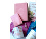 Coffret Cadeau De Luxe pour Couple (Livre sur le mariage, 2 Corans, 2 Citadelles, 2 Mugs, 2 Tapis et 2 Parfums)