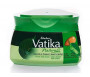 Crème pour cheveux Vatika Nourish & Protect (Nourrir et protéger) au Henna - 140ml