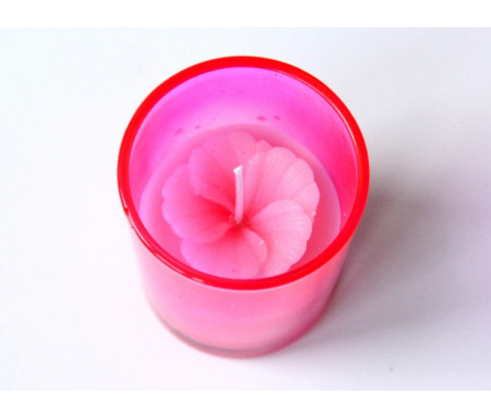 Bougie parfumée sous forme de fleur de couleur rose en couleur