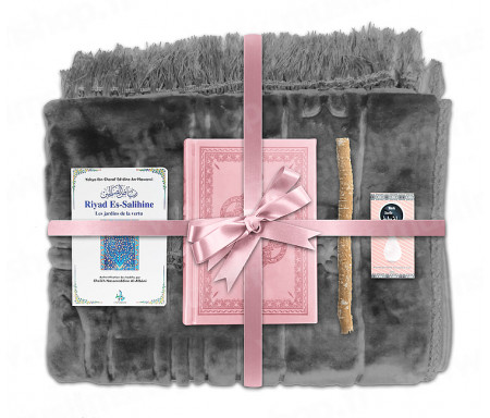 Coffret Pack Cadeau Gris et Rose pour Femme : Tapis épais molletonné Gris / Coran arabe-français avec phonétique couverture cuir Rose clair / Riyad Es-Salihine / Parfum et Miswak