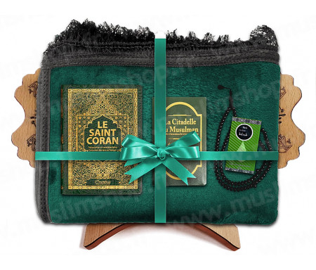 Coffret Pack Cadeau Mixte : Tapis épais molletonné Vert / Coran Arabe-français avec phonétique et couverture cuir / Parfum et Chapelet