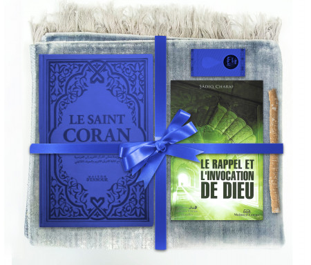 Coffret Pack Cadeau pour Homme : Tapis de Prière Velours Gris / Le Rappel et l'Invocation de Dieu / Coran Rainbow arabe-français avec phonétique et couverture cuir Bleu / Parfum / Miswak et Porte Coran